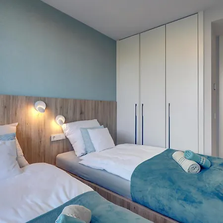 Theedgebythesea Oyster Apartment