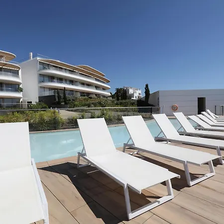 Theedgebythesea Oyster * Estepona